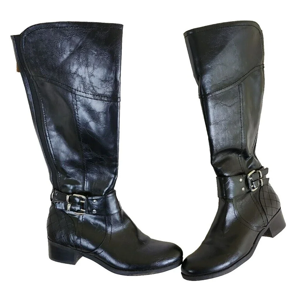 Pre-Owned Unisa Women's Faux Leather Black Calf Boots, Low Heel, Size 8.5